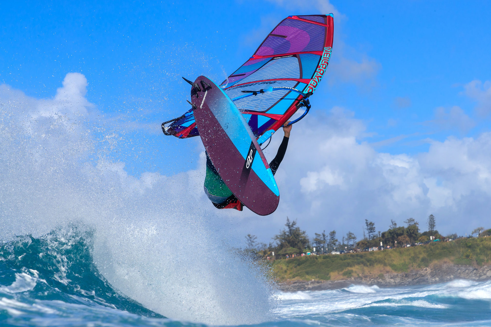 wave slate plovak na brutalni vlny windsurfing karlin